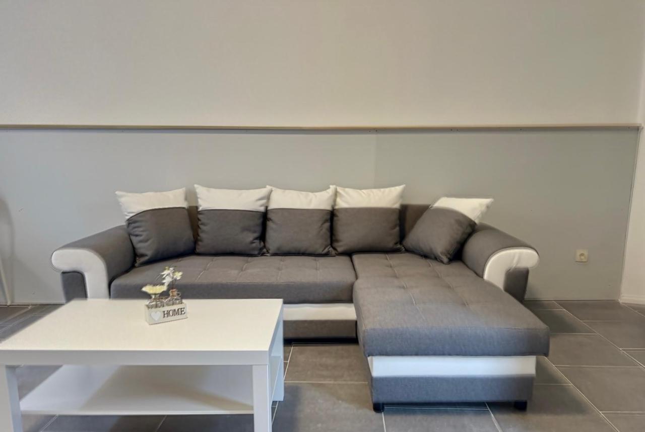 Вилла Charbonnel 2 Bruxelles-Charleroi-Airport Экстерьер фото
